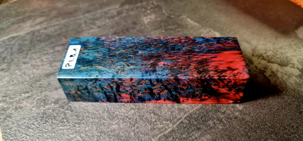 Pink-blau stabilisierte Maserbirke (PI.B.1)